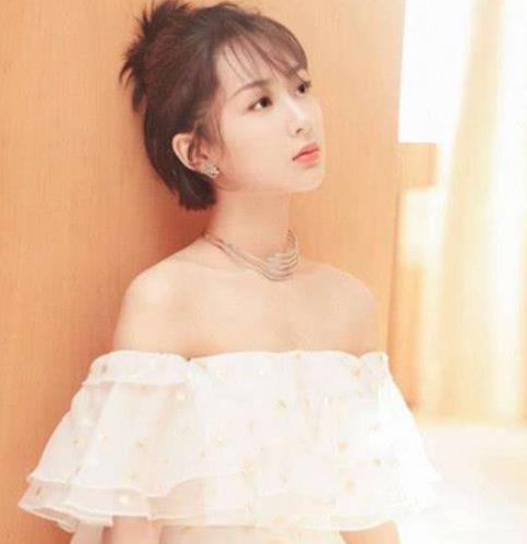 杨紫和杨幂最新爆料图片,时尚大片曝光，美艳动人引热议